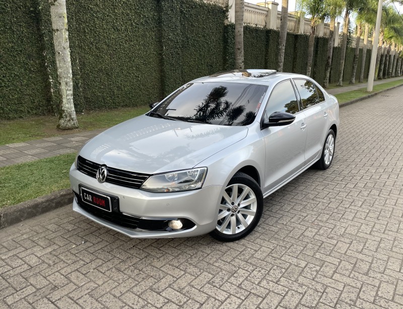 jetta 2.0 comfortline flex 4p tiptronic 2014 caxias do sul