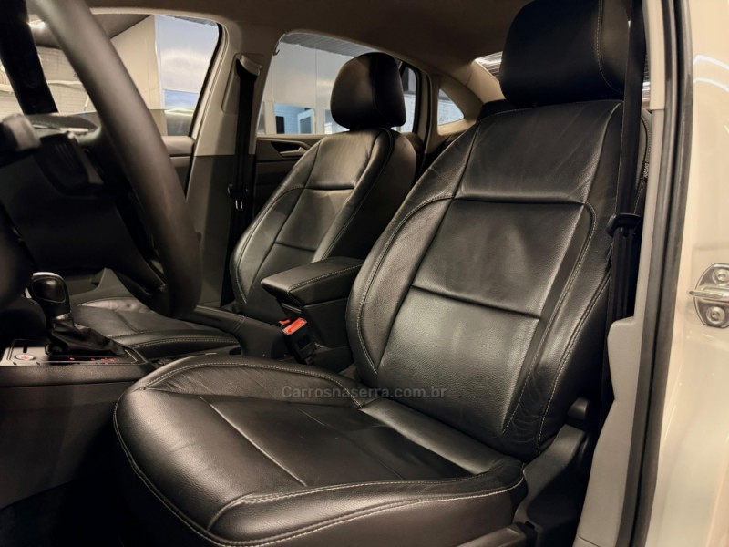 VIRTUS 1.0 200 TSI HIGHLINE AUTOMÁTICO - 2018 - ESTâNCIA VELHA