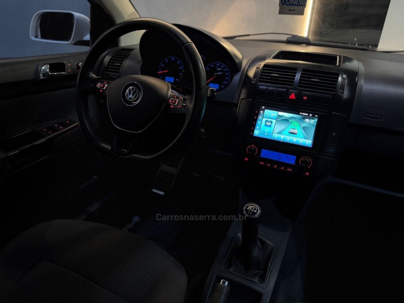 POLO 1.6 MI SPORTLINE 8V FLEX 4P MANUAL - 2007 - NOVO HAMBURGO