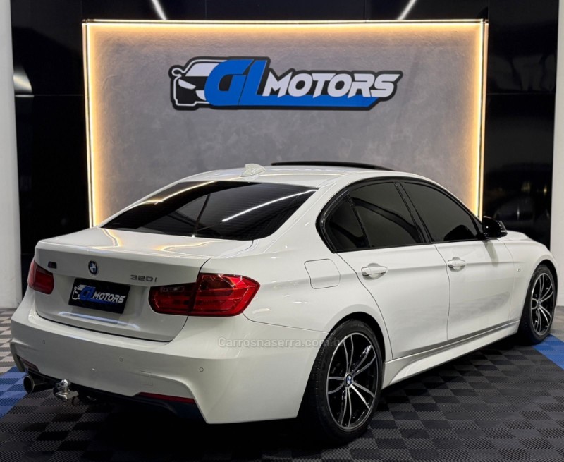 320I 2.0 M SPORT 16V TURBO ACTIVEFLEX 4P AUTOMÁTICO - 2015 - NOVO HAMBURGO