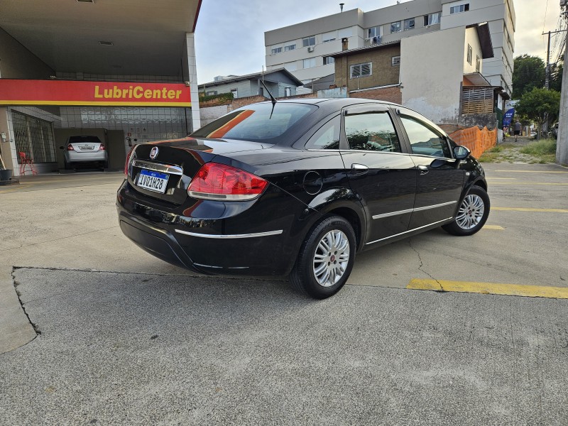 LINEA 1.8 ESSENCE 16V FLEX 4P MANUAL - 2015 - CAXIAS DO SUL