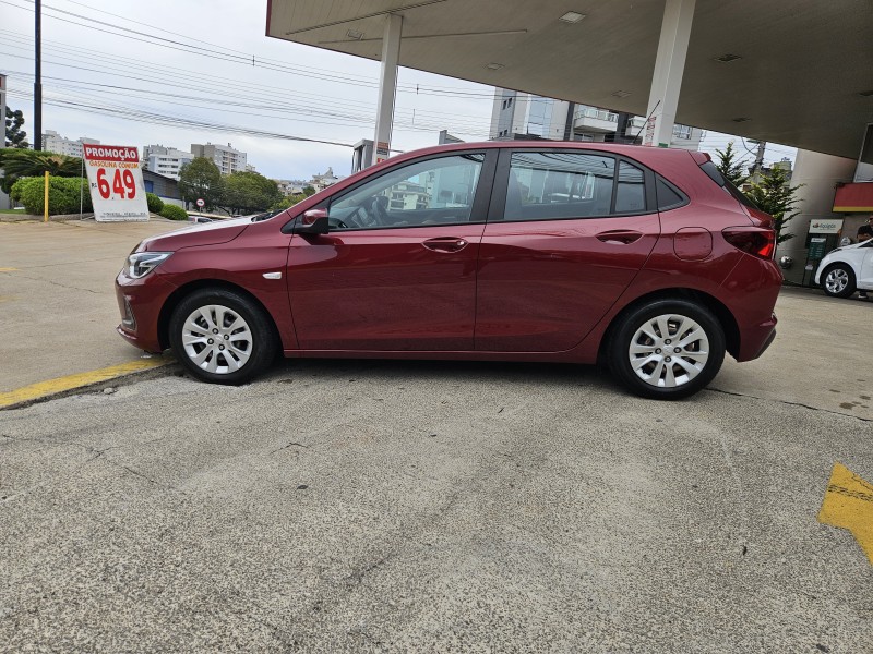 ONIX 1.0 LT PLUS 8V FLEX 4P MANUAL - 2021 - CAXIAS DO SUL