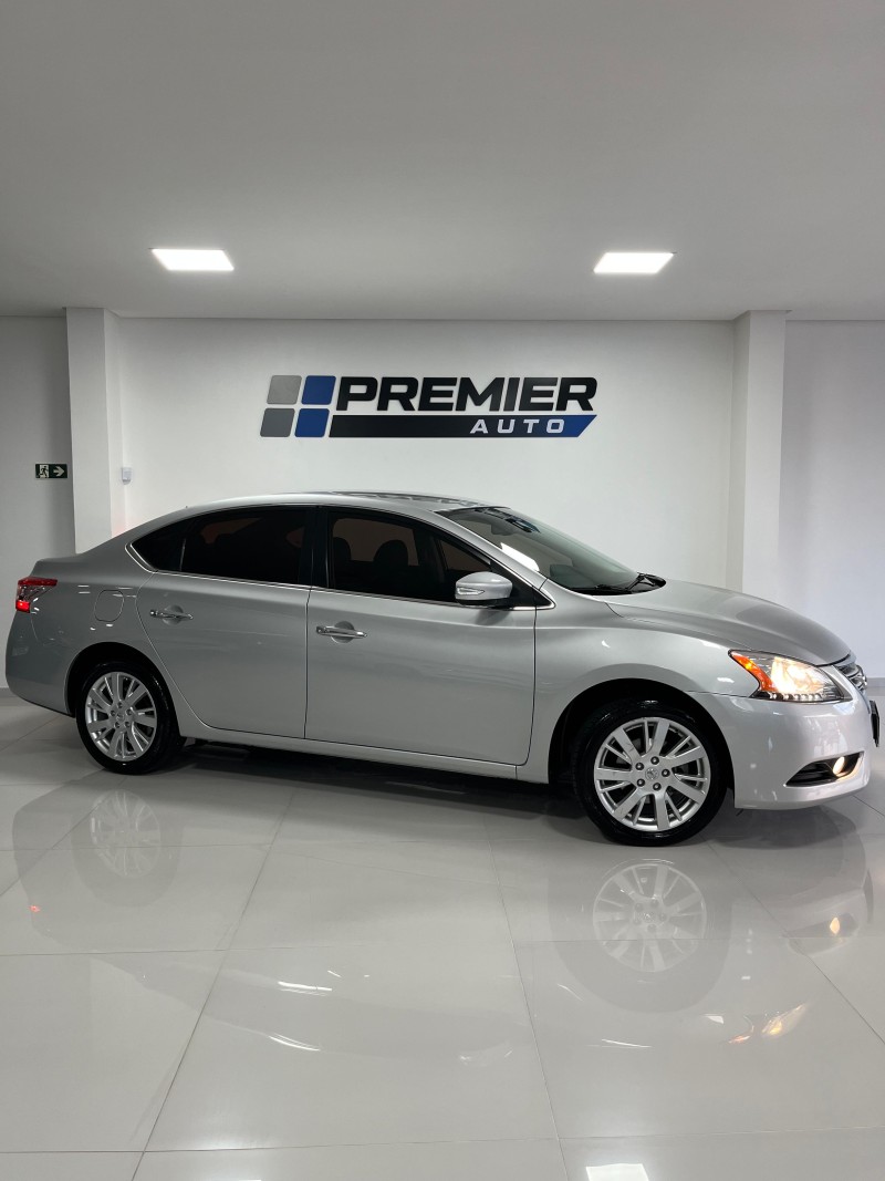 sentra 2.0 sl 16v flex 4p automatico 2015 caxias do sul