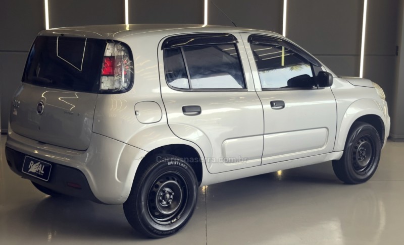 UNO 1.0 EVO ATTRACTIVE 8V FLEX 4P MANUAL - 2016 - SAPIRANGA