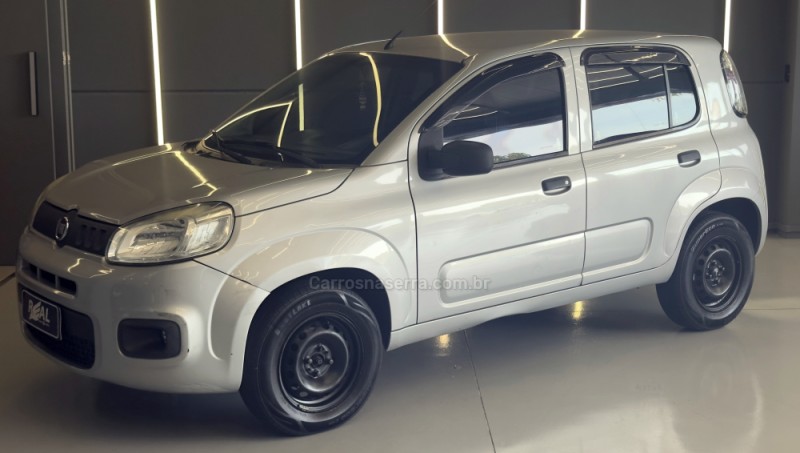 uno 1.0 evo attractive 8v flex 4p manual 2016 sapiranga