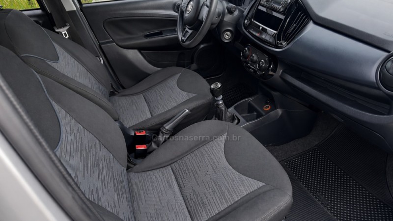 UNO 1.0 EVO ATTRACTIVE 8V FLEX 4P MANUAL - 2016 - SAPIRANGA