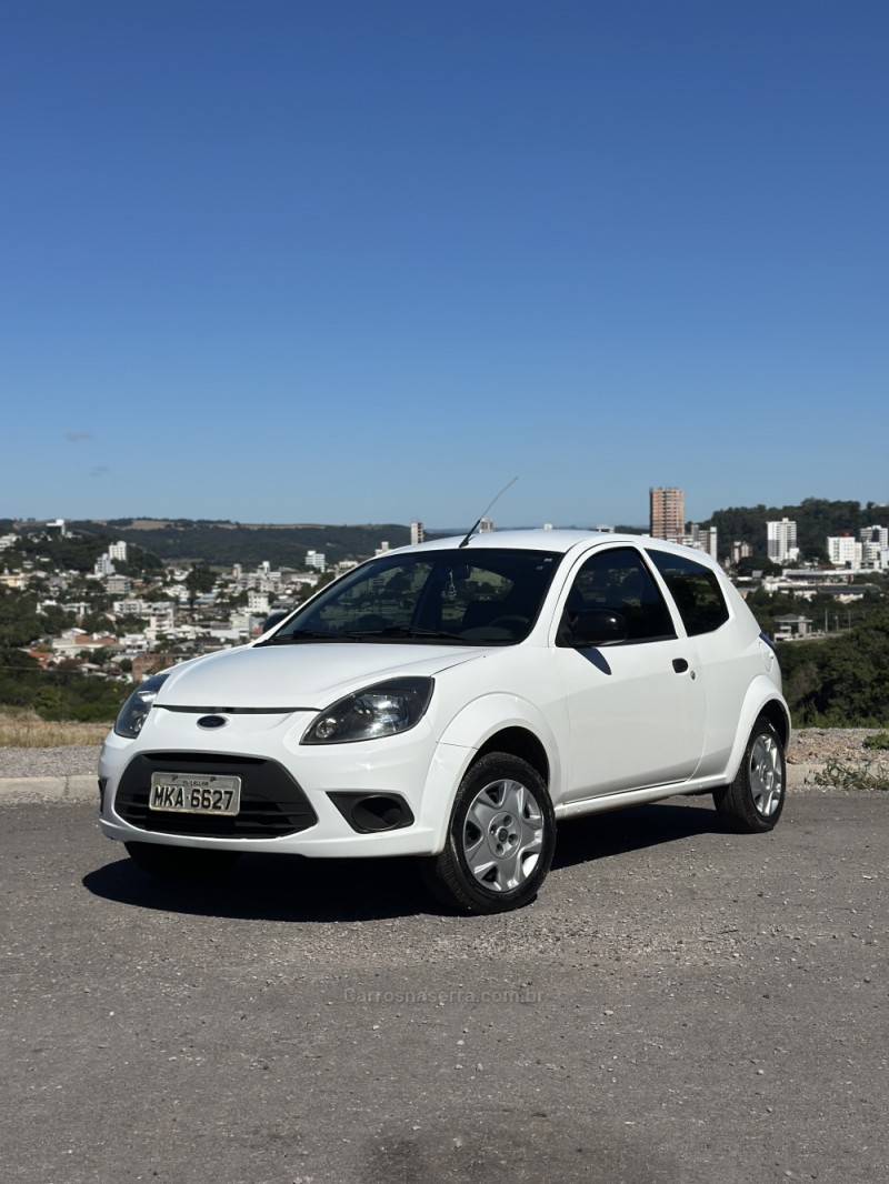 KA 1.0 I 8V GASOLINA 2P MANUAL - 2013 - CAXIAS DO SUL
