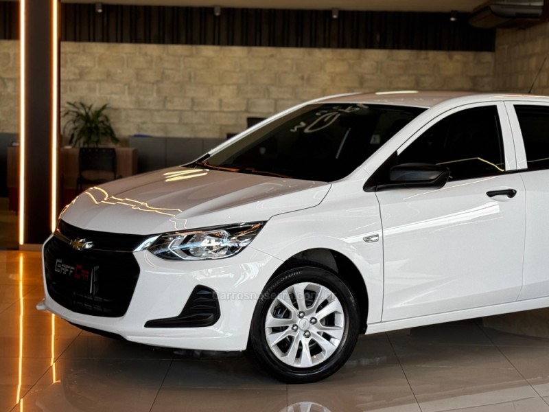 ONIX 1.0 HATCH TURBO 12V FLEX 4P AUTOMÁTICO - 2022 - DOIS IRMãOS