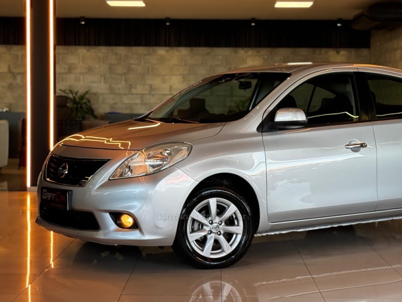 VERSA 1.6 16V FLEX SL 4P MANUAL - 2013 - DOIS IRMãOS
