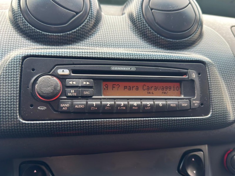 UNO 1.4 EVO SPORTING 8V FLEX 4P MANUAL - 2014 - CAXIAS DO SUL