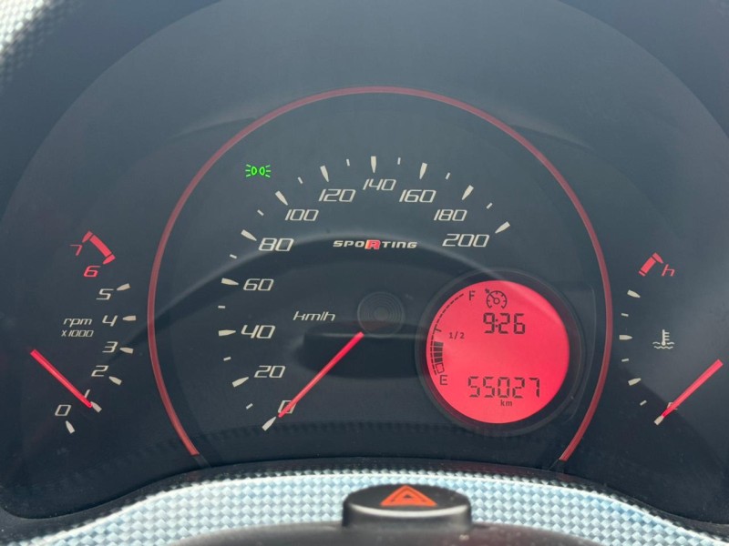 UNO 1.4 EVO SPORTING 8V FLEX 4P MANUAL - 2014 - CAXIAS DO SUL