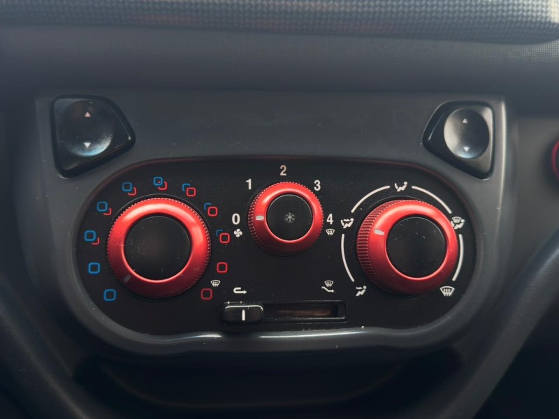 UNO 1.4 EVO SPORTING 8V FLEX 4P MANUAL - 2014 - CAXIAS DO SUL