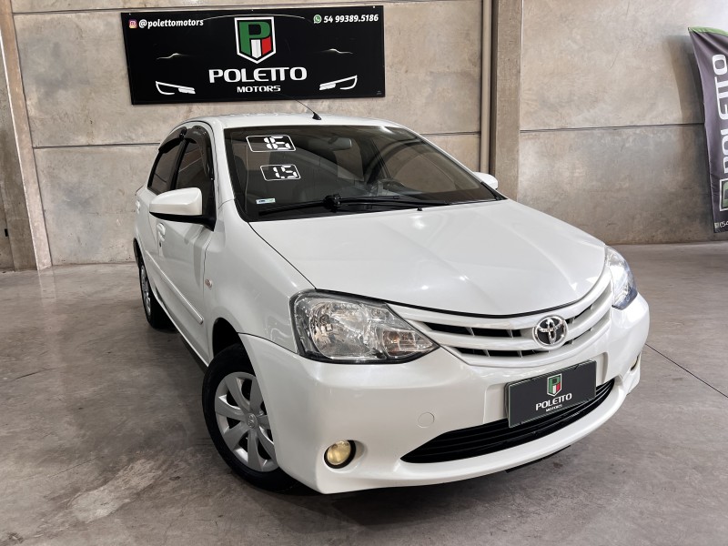 etios 1.5 xs 16v flex 4p manual 2016 caxias do sul