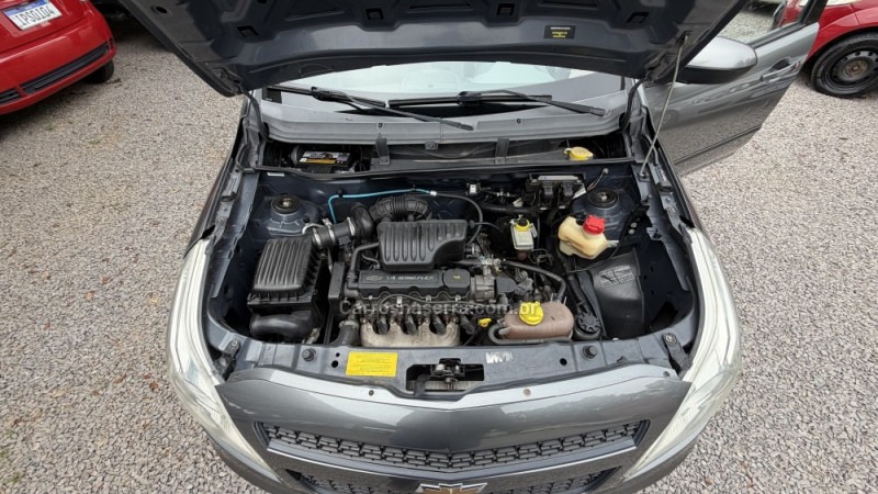 AGILE 1.4 MPFI LT 8V FLEX 4P MANUAL - 2010 - VILA FLORES