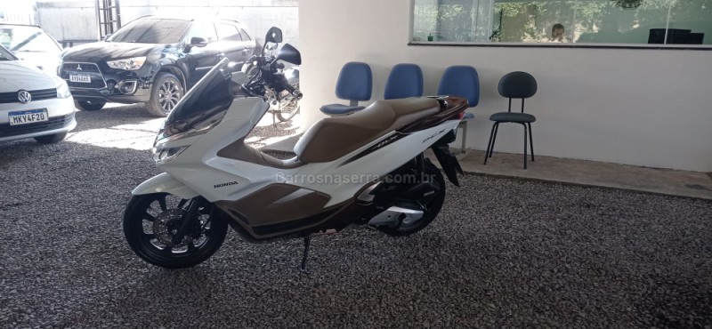 PCX 150 DLX ABS - 2021 - CAXIAS DO SUL
