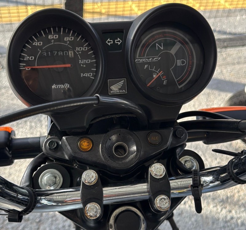 CG 150 FAN ESDI - 2011 - CANELA