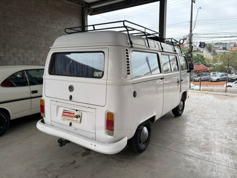 KOMBI 1.4 MI STD LOTAÇÃO 8V FLEX 3P MANUAL - 2008 - CAXIAS DO SUL