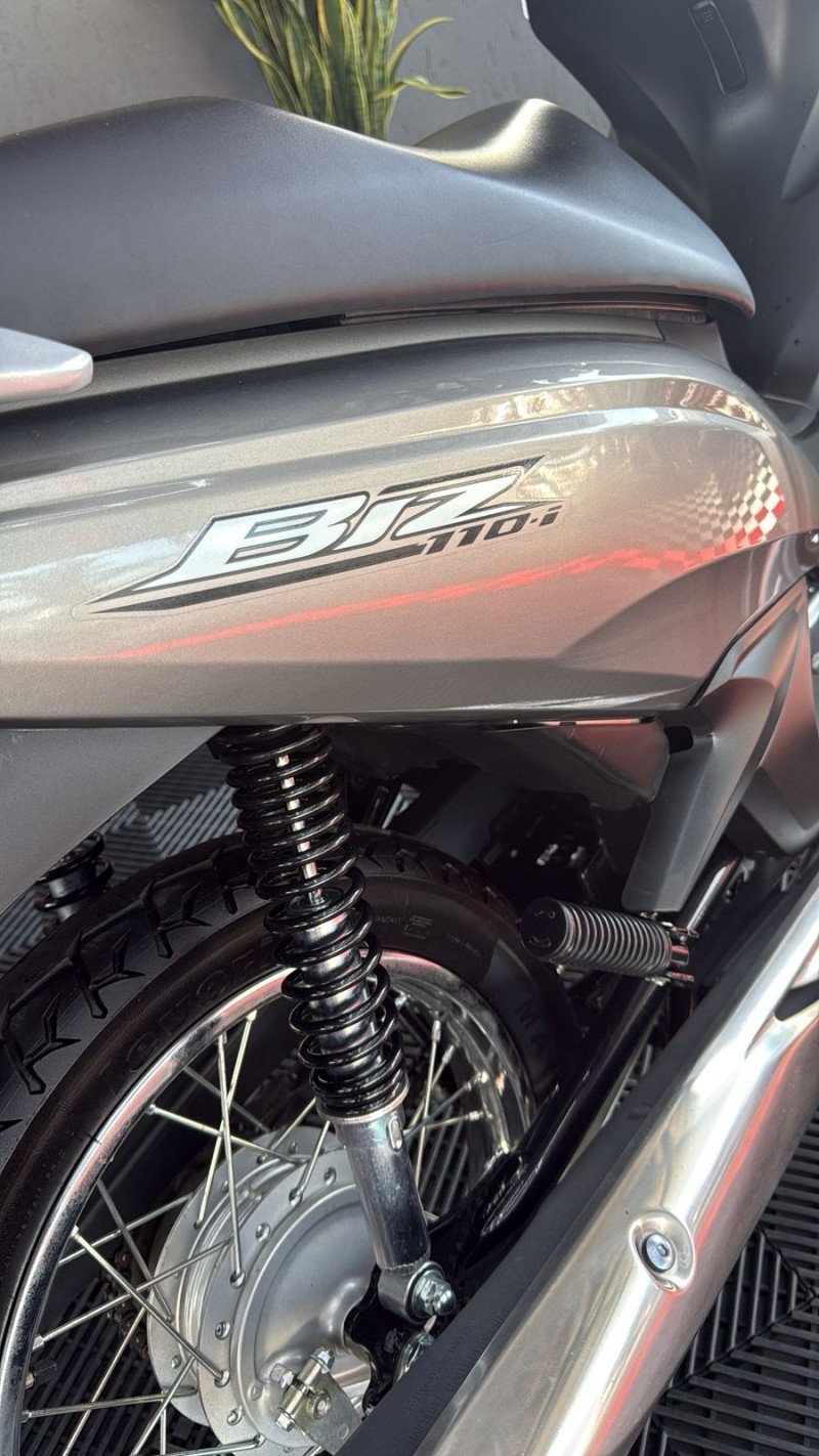 BIZ 110I  - 2022 - CANELA