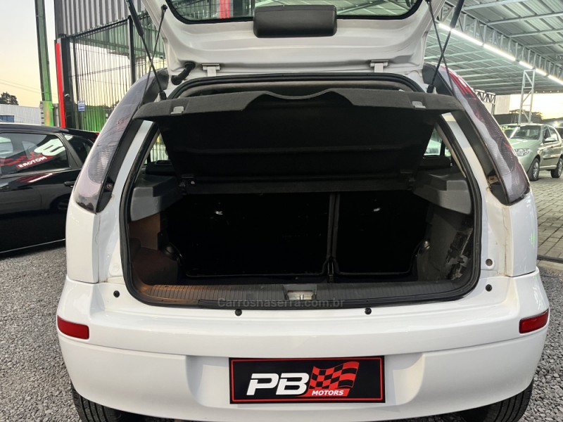 CORSA 1.4 MPFI MAXX 8V FLEX 4P MANUAL - 2012 - CAXIAS DO SUL