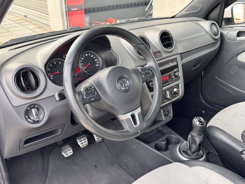 VOYAGE 1.6 MI EVIDENCE 8V FLEX 4P MANUAL - 2016 - CAXIAS DO SUL