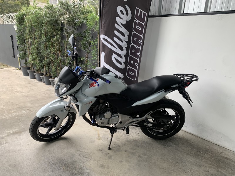 CB 300R  - 2014 - CAXIAS DO SUL