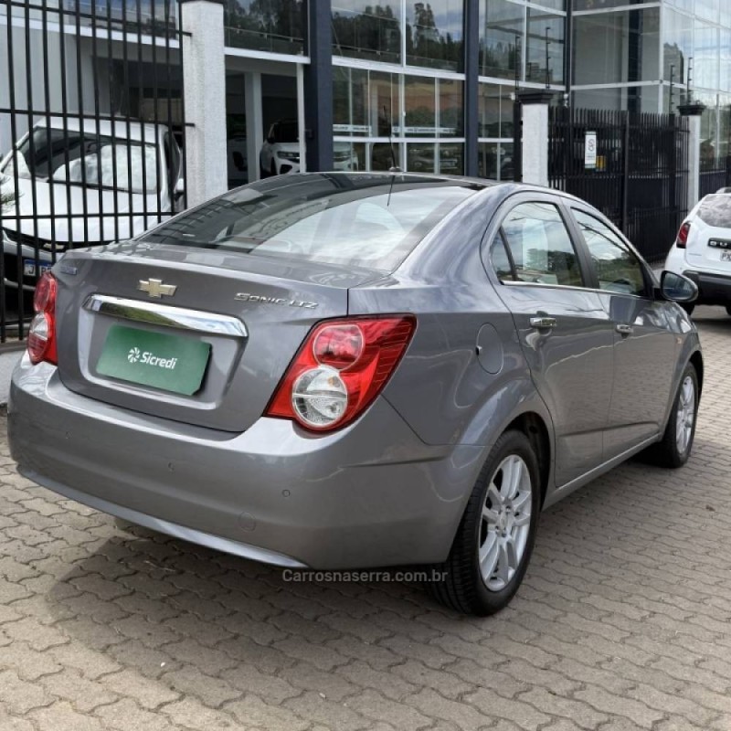 SONIC 1.6 LTZ SEDAN 16V FLEX 4P AUTOMÁTICO - 2012 - CAXIAS DO SUL