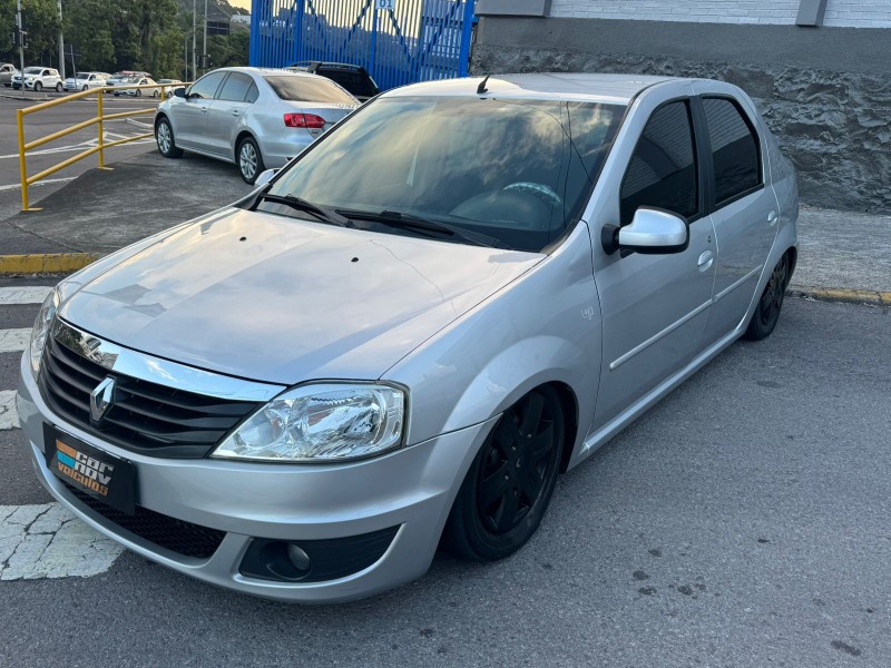 LOGAN 1.0 EXPRESSION 16V FLEX 4P MANUAL - 2011 - CAXIAS DO SUL