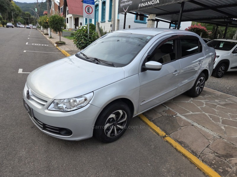 VOYAGE 1.0 I TREND 16V FLEX 4P MANUAL - 2010 - PICADA CAFé