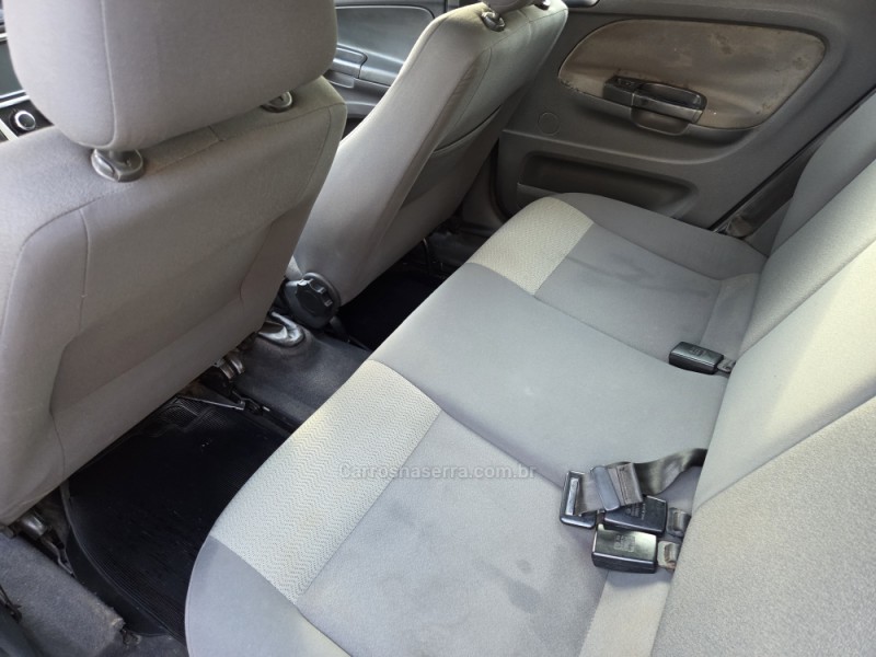 VOYAGE 1.0 I TREND 16V FLEX 4P MANUAL - 2010 - PICADA CAFé