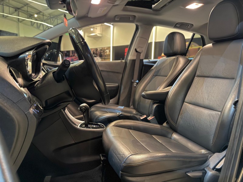 TRACKER 1.4 16V PREMIER TURBO FLEX 4P AUTOMÁTICO - 2019 - NOVO HAMBURGO