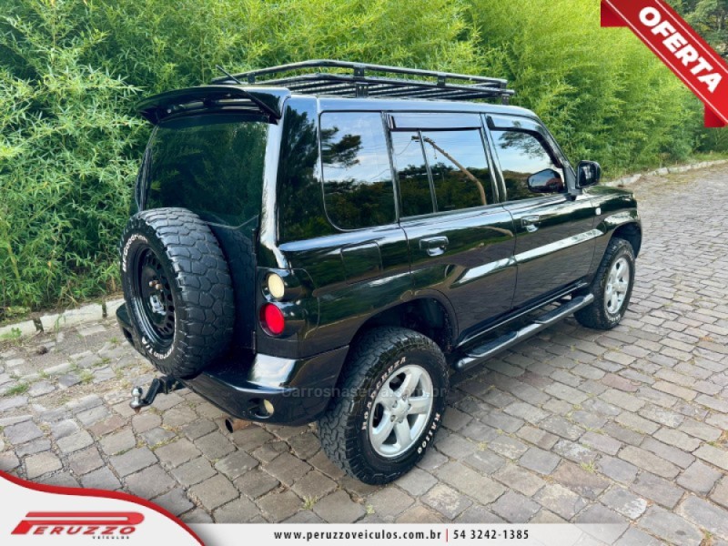 PAJERO TR4 2.0 4X4 16V 131CV GASOLINA 4P MANUAL - 2007 - NOVA PRATA