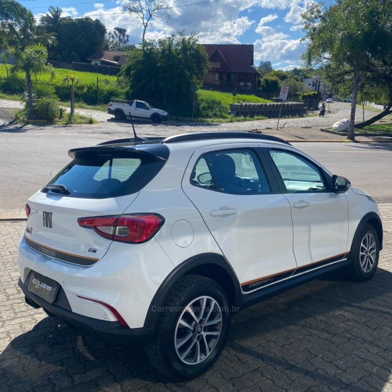 ARGO 1.3 8V TREKKING FLEX 4P AUTOMÁTICO - 2024 - MONTENEGRO