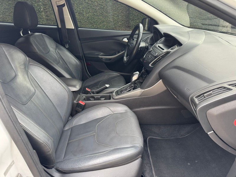 FOCUS 2.0 SE HATCH 16V FLEX 4P AUTO - 2016 - CAXIAS DO SUL