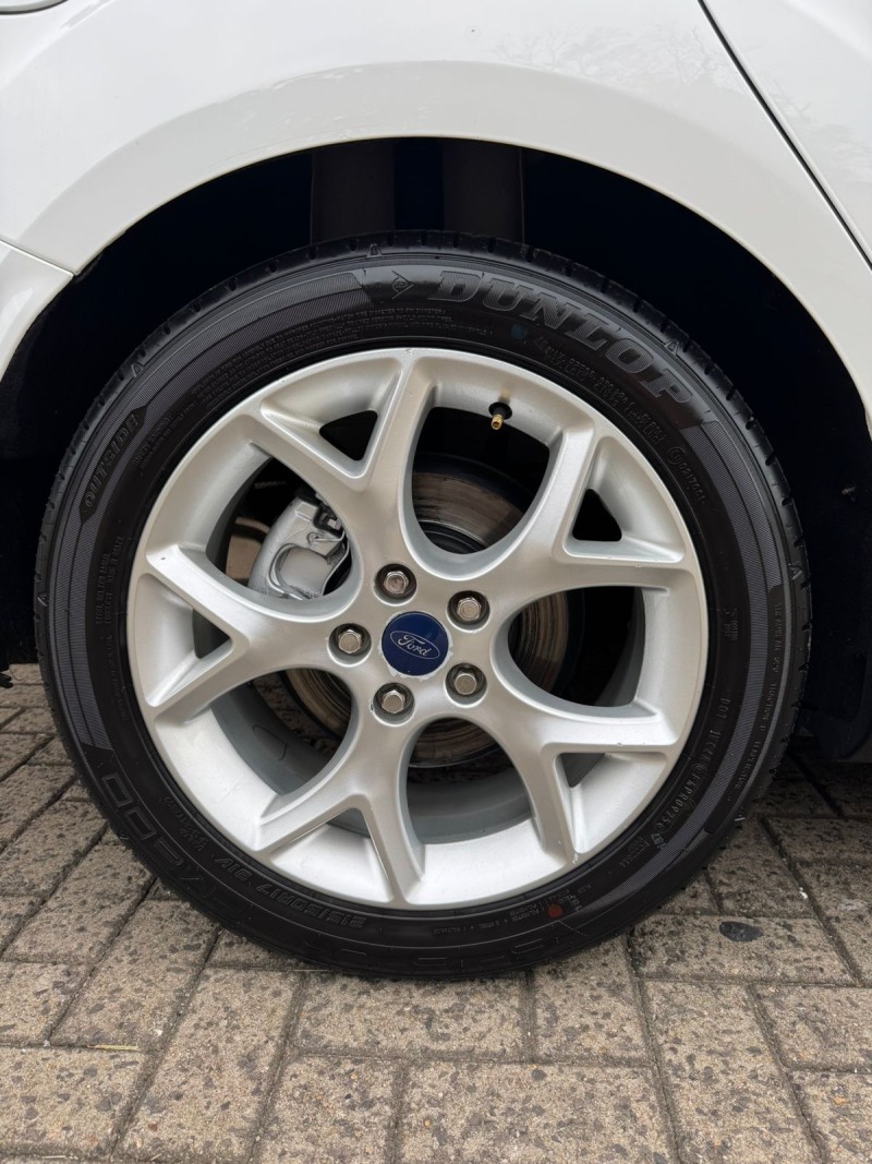 FOCUS 2.0 SE HATCH 16V FLEX 4P AUTO - 2016 - CAXIAS DO SUL