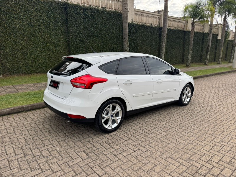 FOCUS 2.0 SE HATCH 16V FLEX 4P AUTO - 2016 - CAXIAS DO SUL