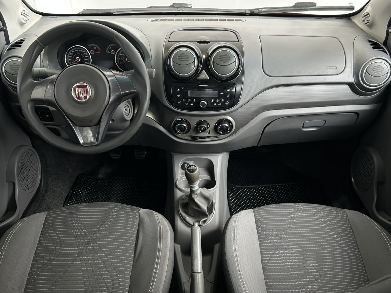 PALIO 1.0 MPI ATTRACTIVE 8V FLEX 4P MANUAL - 2015 - CAXIAS DO SUL