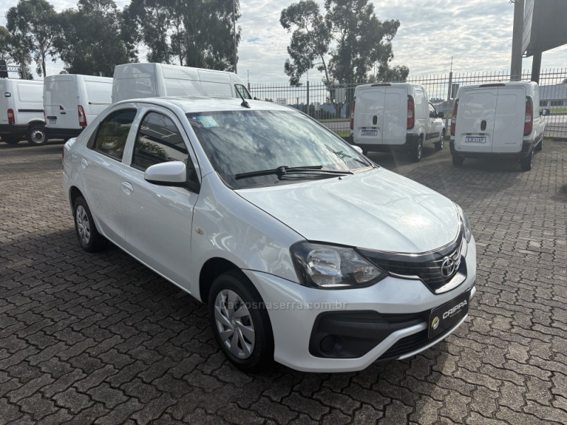 ETIOS 1.5 X SEDAN 16V FLEX 4P MANUAL - 2021 - FARROUPILHA