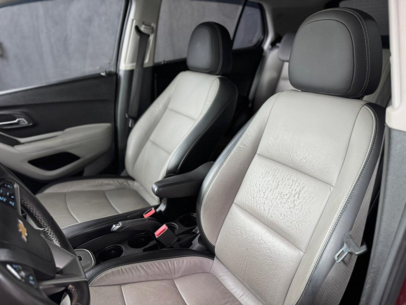 TRACKER 1.8 MPFI LTZ 4X2 16V FLEX 4P AUTOMÁTICO - 2014 - CAXIAS DO SUL