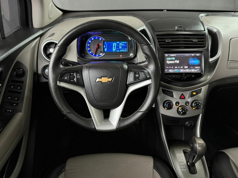 TRACKER 1.8 MPFI LTZ 4X2 16V FLEX 4P AUTOMÁTICO - 2014 - CAXIAS DO SUL