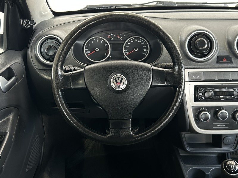 VOYAGE 1.0 MI 8V FLEX 4P MANUAL - 2011 - CAXIAS DO SUL