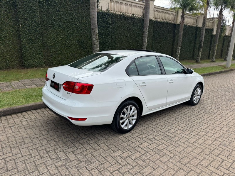JETTA 2.0 COMFORTLINE FLEX 4P TIPTRONIC - 2014 - CAXIAS DO SUL