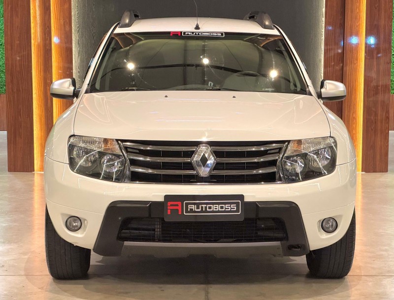 DUSTER 2.0 TECH ROAD 4X2 16V FLEX 4P AUTOMÁTICO - 2015 - NOVO HAMBURGO