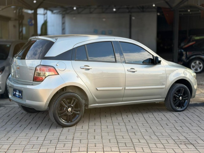 AGILE 1.4 MPFI LTZ 8V FLEX 4P MANUAL - 2010 - LAGOA VERMELHA