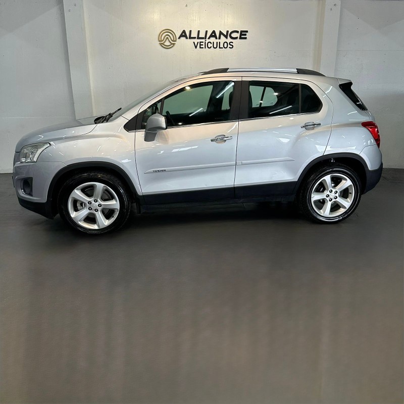 TRACKER 1.8 MPFI LTZ 4X2 16V FLEX 4P AUTOMÁTICO - 2015 - CAXIAS DO SUL