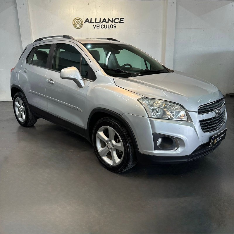 TRACKER 1.8 MPFI LTZ 4X2 16V FLEX 4P AUTOMÁTICO - 2015 - CAXIAS DO SUL