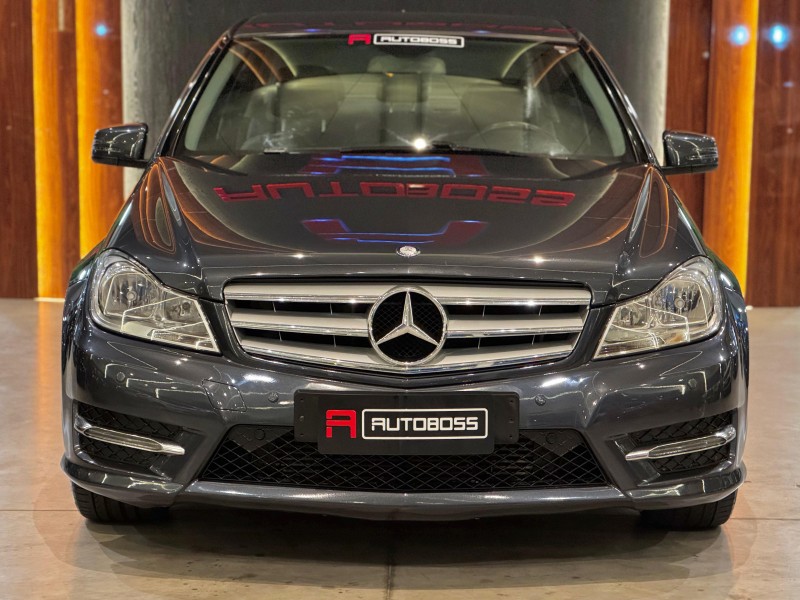 C 180 1.6 CGI 16V TURBO GASOLINA 4P AUTOMÁTICO - 2014 - NOVO HAMBURGO