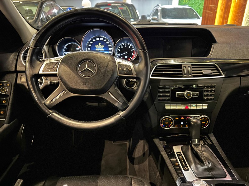 C 180 1.6 CGI 16V TURBO GASOLINA 4P AUTOMÁTICO - 2014 - NOVO HAMBURGO