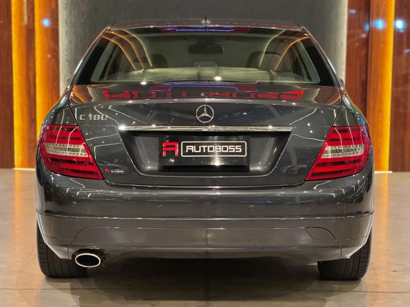 C 180 1.6 CGI 16V TURBO GASOLINA 4P AUTOMÁTICO - 2014 - NOVO HAMBURGO
