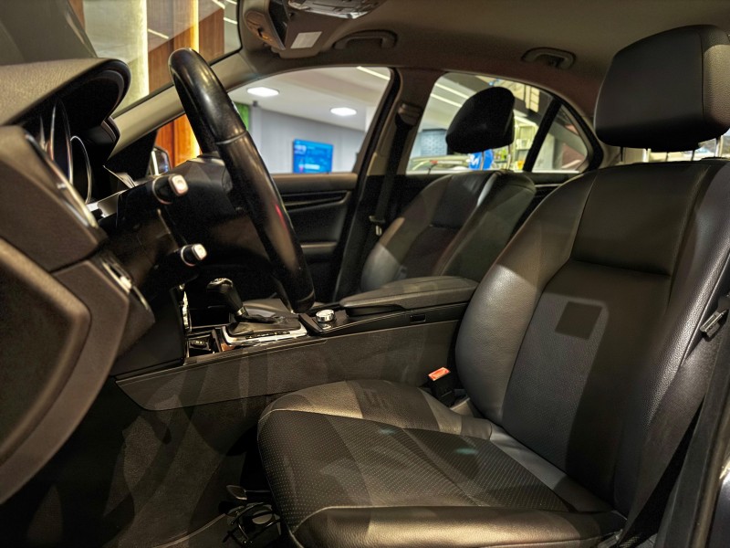 C 180 1.6 CGI 16V TURBO GASOLINA 4P AUTOMÁTICO - 2014 - NOVO HAMBURGO