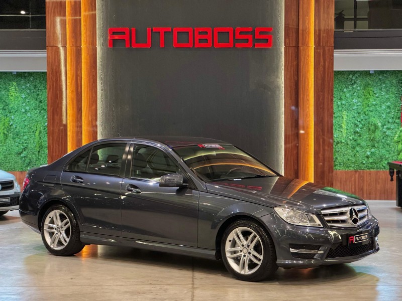 C 180 1.6 CGI 16V TURBO GASOLINA 4P AUTOMÁTICO - 2014 - NOVO HAMBURGO